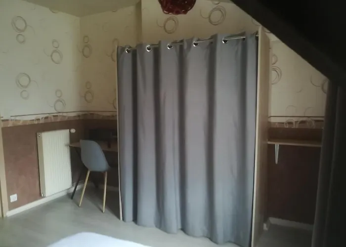 Simple Avec Wifi Habitación en casa particular Châtellerault